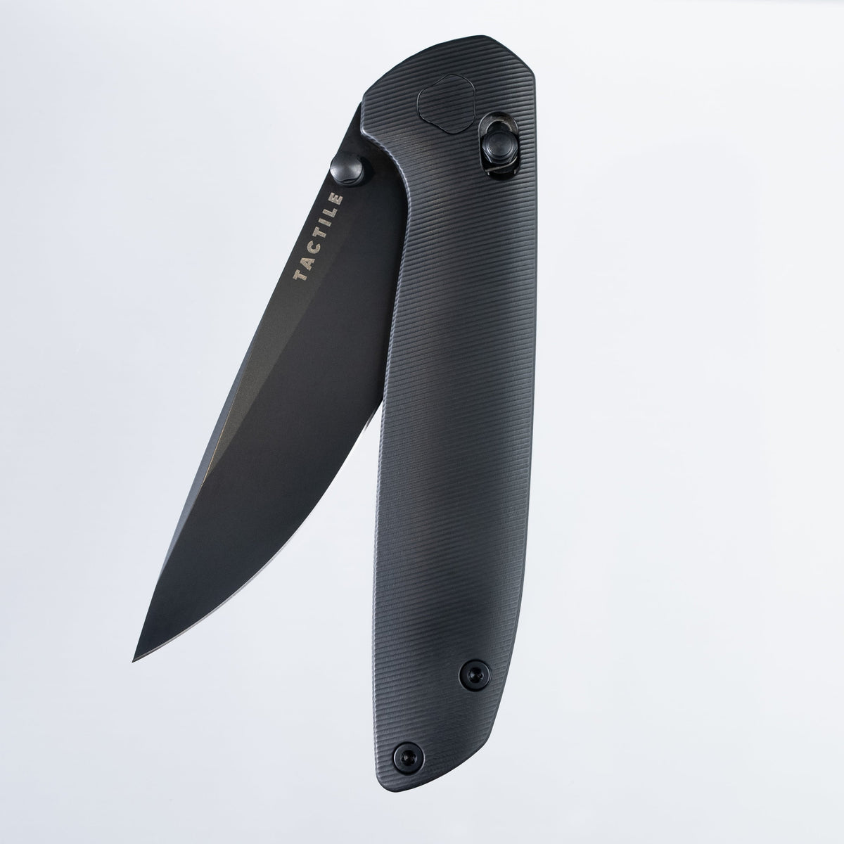 # ** HERE NOW ** TACTILE KNIFE - BLACK MAVERICK - MAGNACUT STEEL - DESIGN BT RICHARD ROGERS - MADE IN THE USA - True Talon