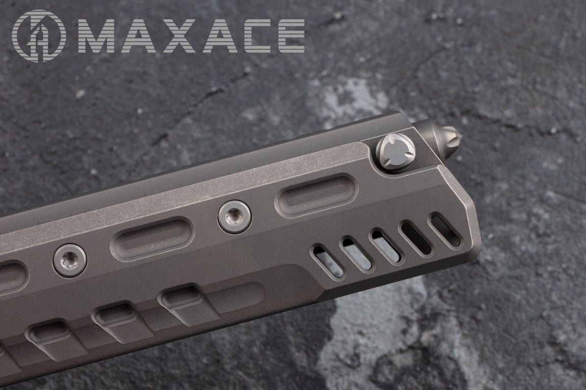 # ** BACK AGAIN ** MAXACE PTEROSAUR - M390 BLADE - GREY OR STONEWASH TITANIUM - True Talon