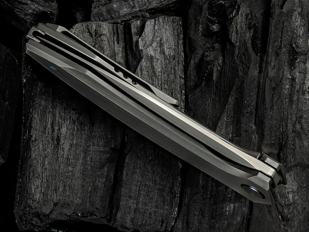 # ** HERE NOW ** - WE Knives - WE23070 ACCUMINAL - 3.98 INCH VANAX Blade - Titanium Handle