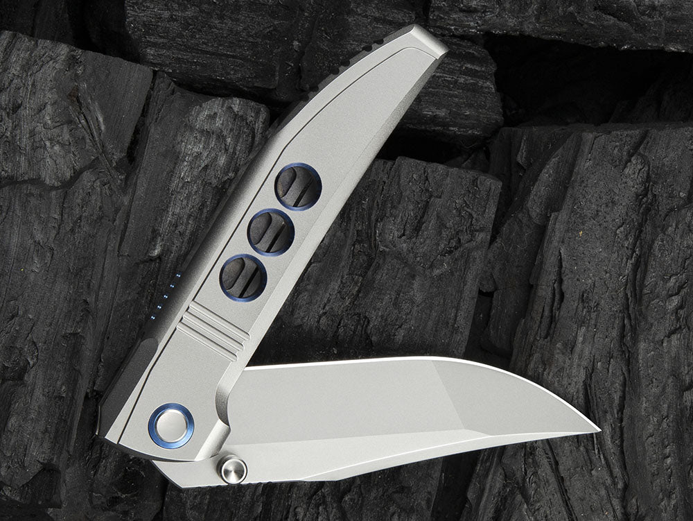 # ** HERE NOW ** - WE Knives - WE22041 EZINTA - 3.99 INCH M390 Blade - INTEGRAL HANDLE