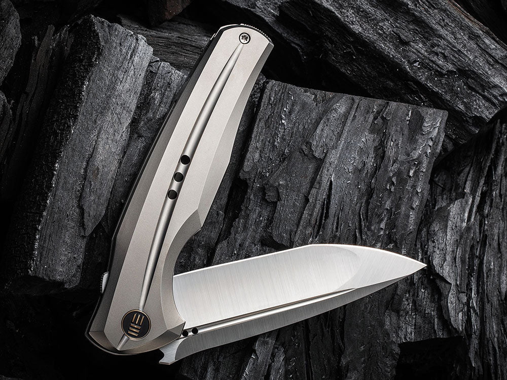 # ** COMING SOON ** WE Knife - WE01J 601X - 20CV Blade - 10TH ANNIVERSARY EDITION - True Talon