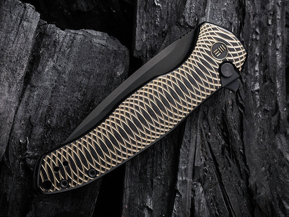 # ** HERE NOW ** WE Knife - WE19002 KITEFIN - Button Lock - 20CV Blade - Carbon Fiber & Titanium Handle - True Talon