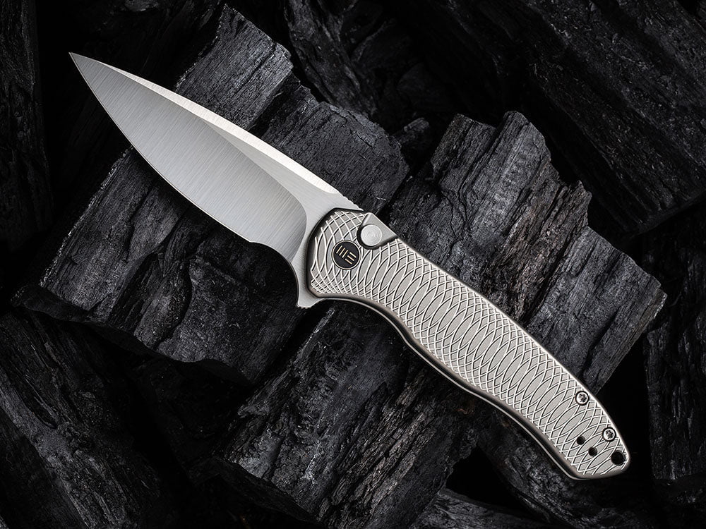 # ** HERE NOW ** WE Knife - WE19002 KITEFIN - Button Lock - 20CV Blade - Carbon Fiber & Titanium Handle - True Talon