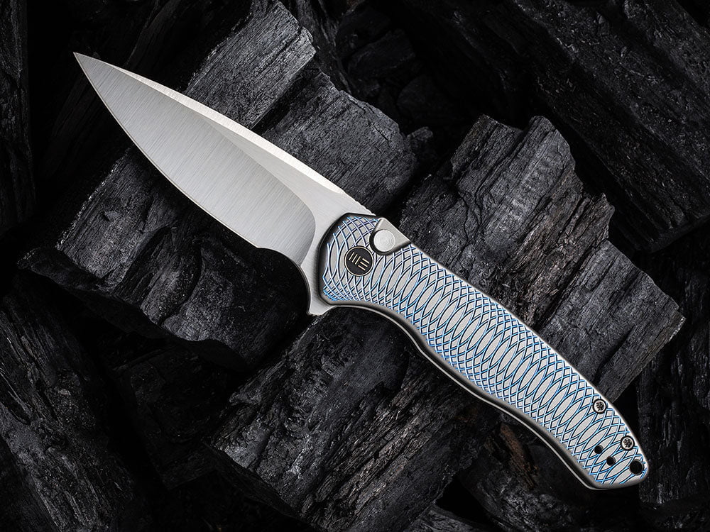 # ** HERE NOW ** WE Knife - WE19002 KITEFIN - Button Lock - 20CV Blade - Carbon Fiber & Titanium Handle - True Talon