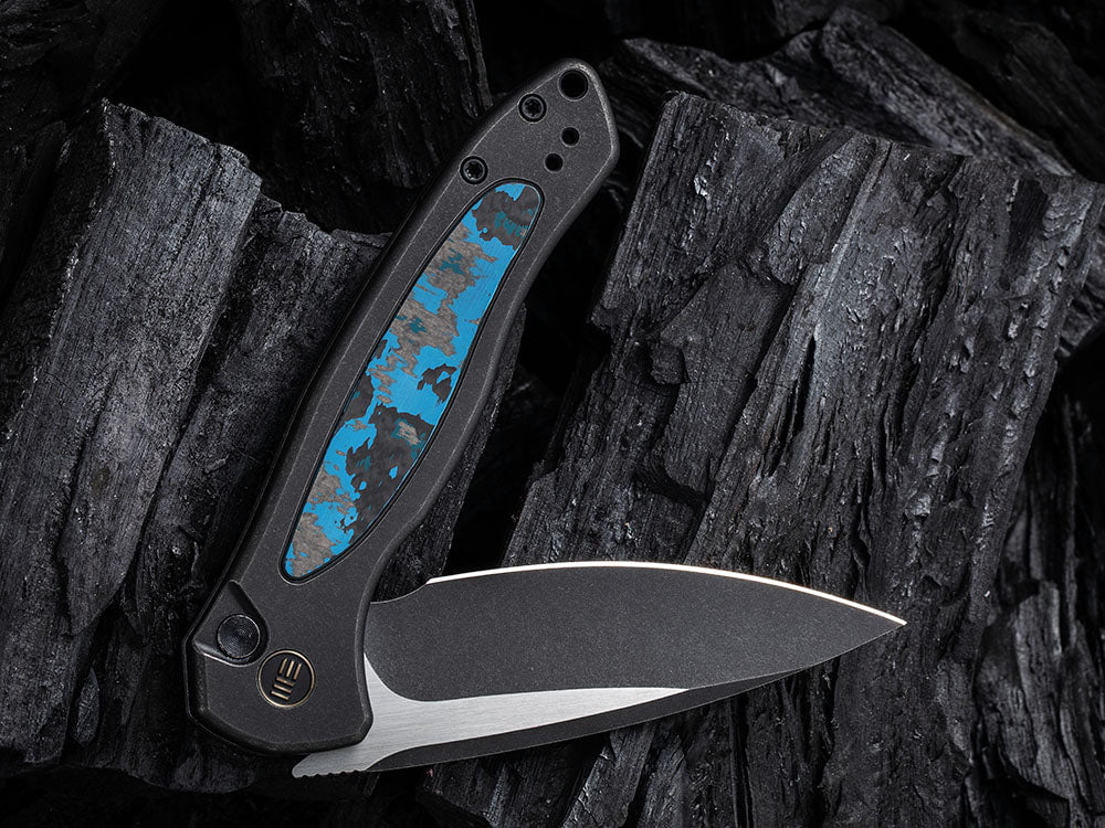 # ** HERE NOW ** WE Knife - WE19002 KITEFIN - Button Lock - 20CV Blade - Carbon Fiber & Titanium Handle - True Talon