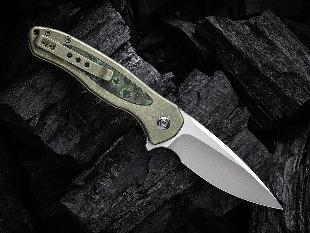 # ** HERE NOW ** WE Knife - WE19002 KITEFIN - Button Lock - 20CV Blade - Carbon Fiber & Titanium Handle - True Talon