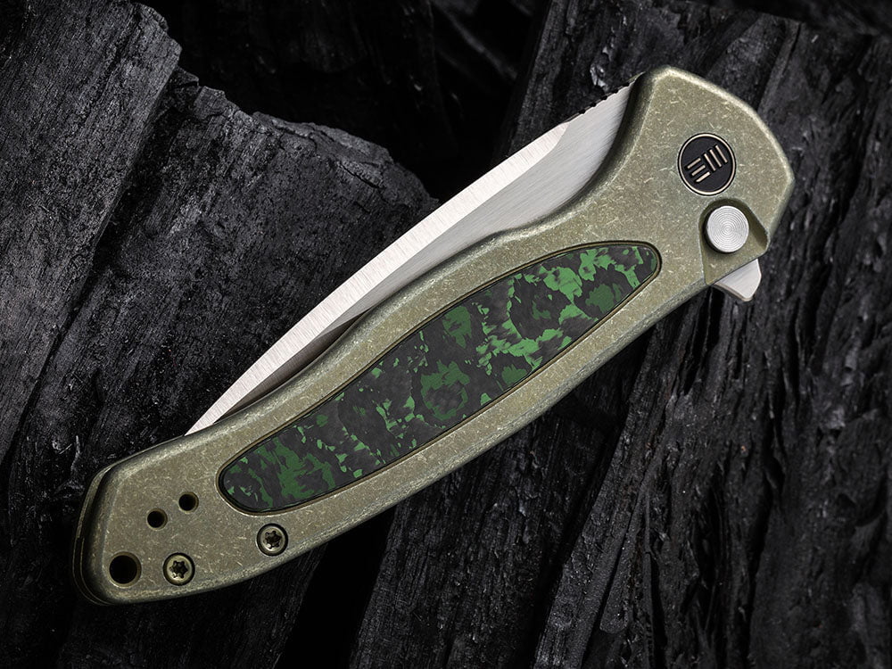 # ** HERE NOW ** WE Knife - WE19002 KITEFIN - Button Lock - 20CV Blade - Carbon Fiber & Titanium Handle - True Talon