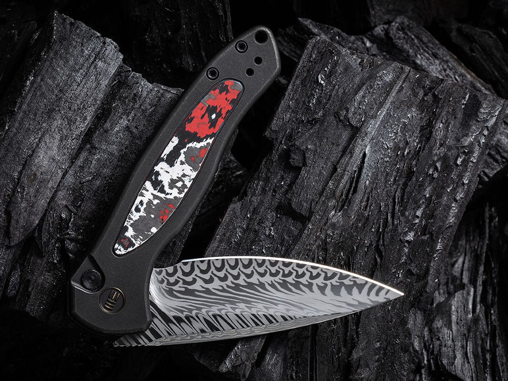 # ** HERE NOW ** WE Knife - WE19002 KITEFIN - Button Lock - 20CV Blade - Carbon Fiber & Titanium Handle - True Talon