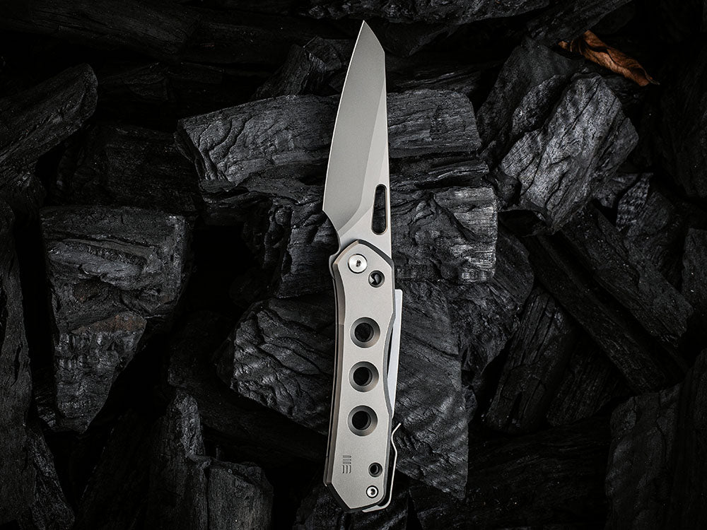 # ** NOW HERE ** WE Knife WE21031 - SNECX VISION R - 20CV Blade - NEW TIGER STRIPE MODEL