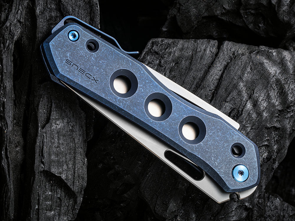 # ** NOW HERE ** WE Knife WE21031 - SNECX VISION R - 20CV Blade - NEW TIGER STRIPE MODEL