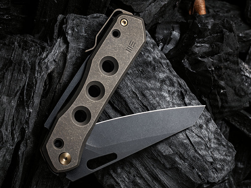 # ** NOW HERE ** WE Knife WE21031 - SNECX VISION R - 20CV Blade - NEW TIGER STRIPE MODEL