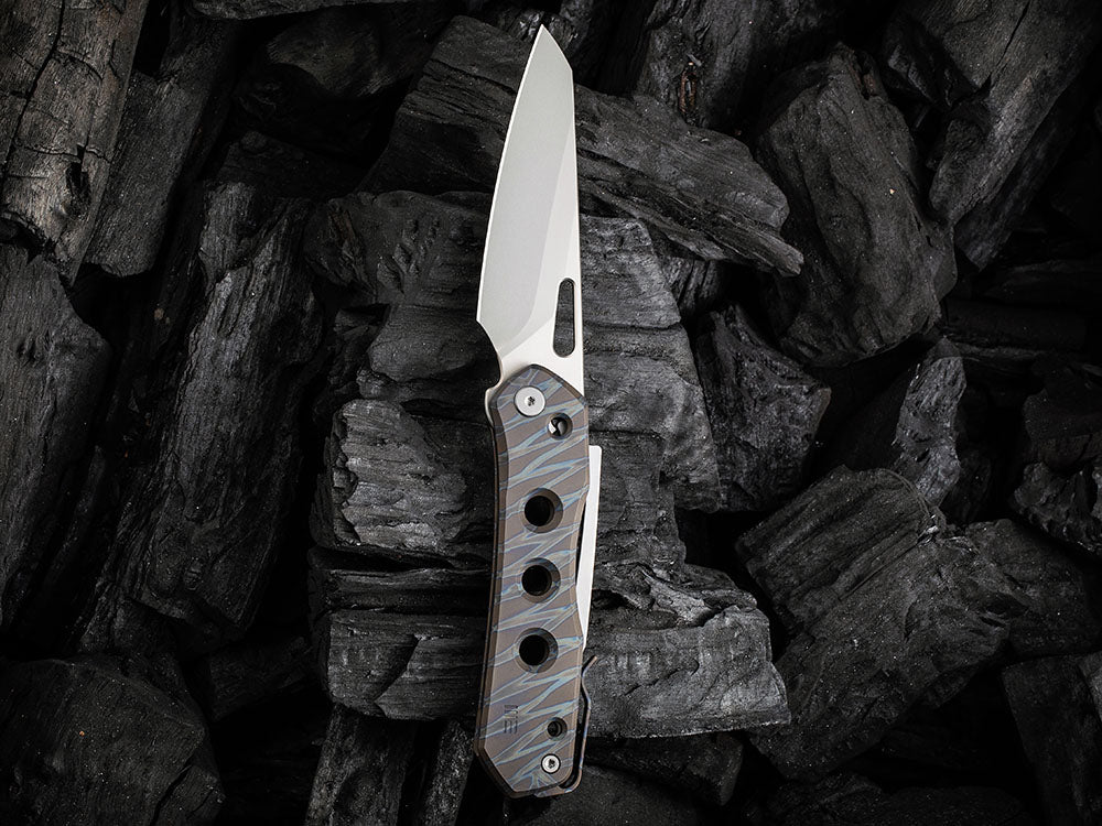 # ** NOW HERE ** WE Knife WE21031 - SNECX VISION R - 20CV Blade - NEW TIGER STRIPE MODEL