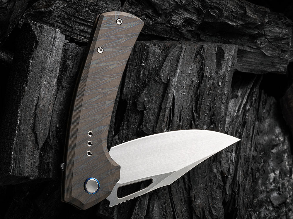 # ** ALMOST GONE ** WE Knife - WE22040 NEFARIS - 20CV Blade - NEW FLAME ANODIZED MODEL