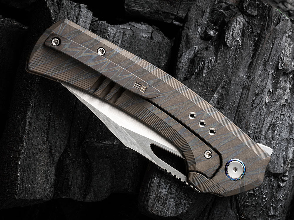 # ** ALMOST GONE ** WE Knife - WE22040 NEFARIS - 20CV Blade - NEW FLAME ANODIZED MODEL