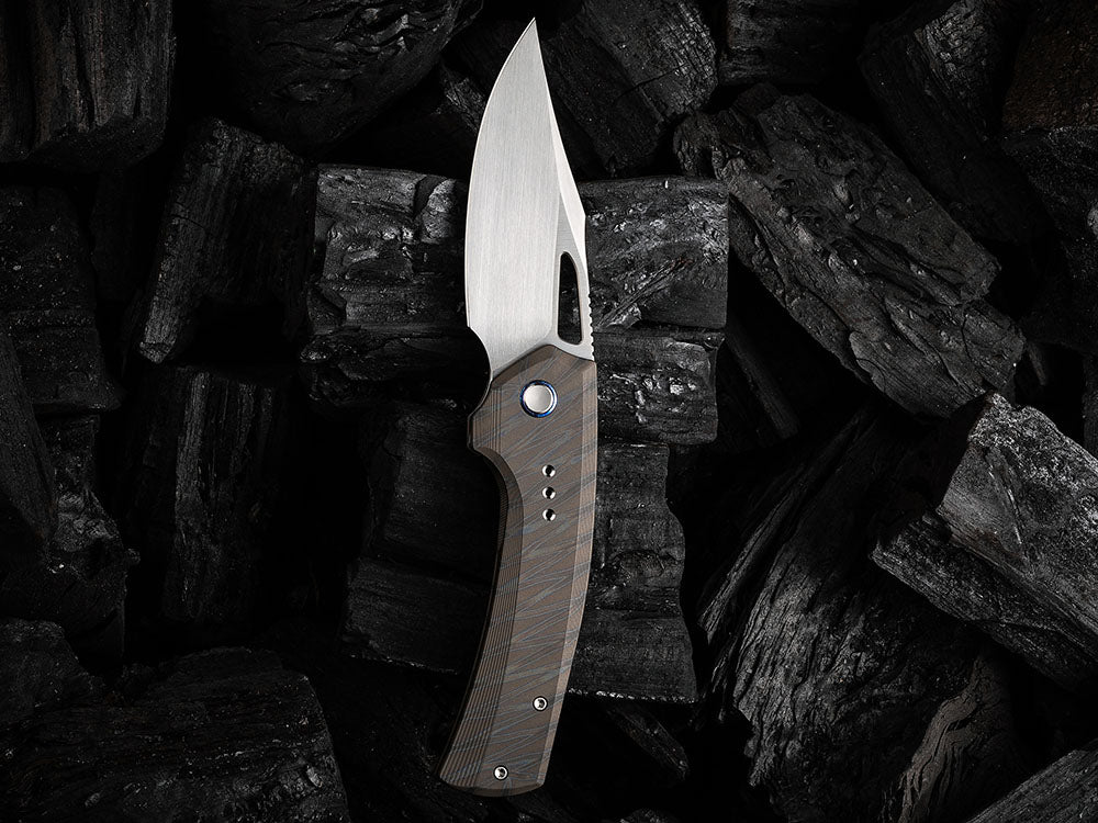 # ** ALMOST GONE ** WE Knife - WE22040 NEFARIS - 20CV Blade - NEW FLAME ANODIZED MODEL