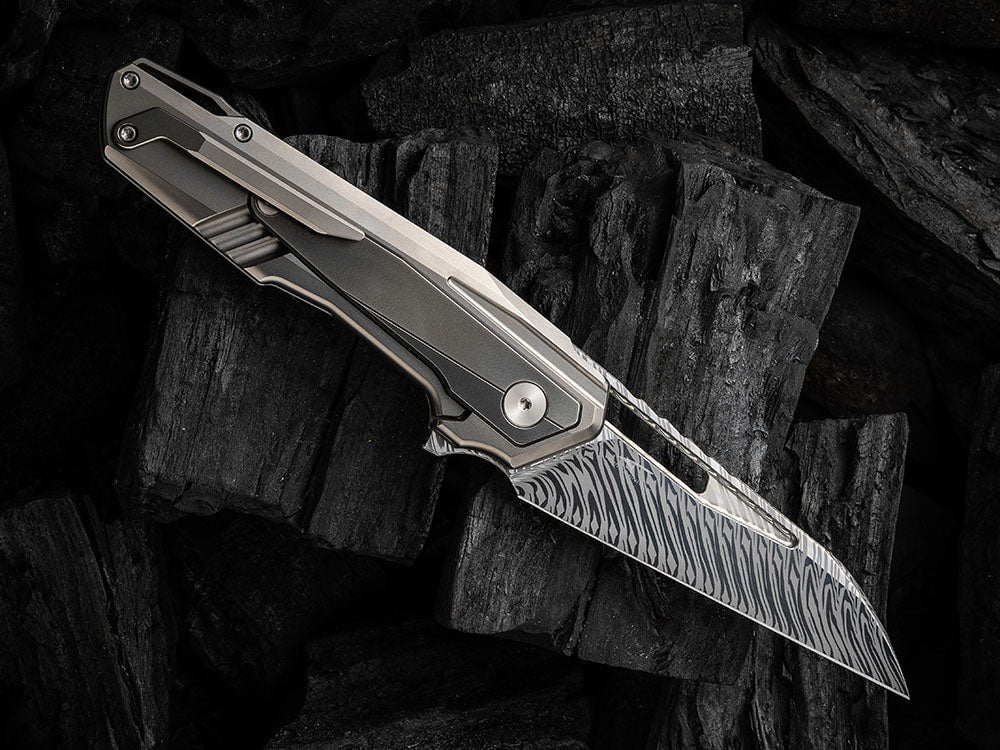 # ** COMING SOON ** WE Knife - WE23012B FALCARIA - 20CV Blade - Various Handles - Maciej Torbé Design - True Talon