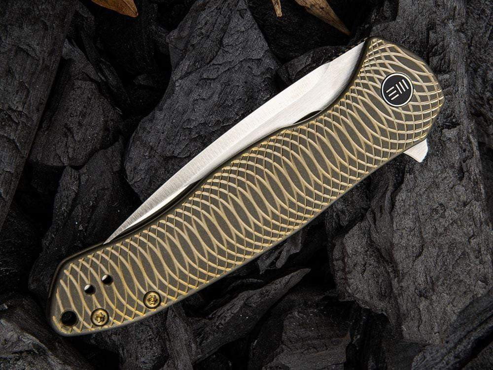 WE Knife - 2001 KITEFIN - S35VN Blade - Carbon Fiber or Titanium Handle - True Talon