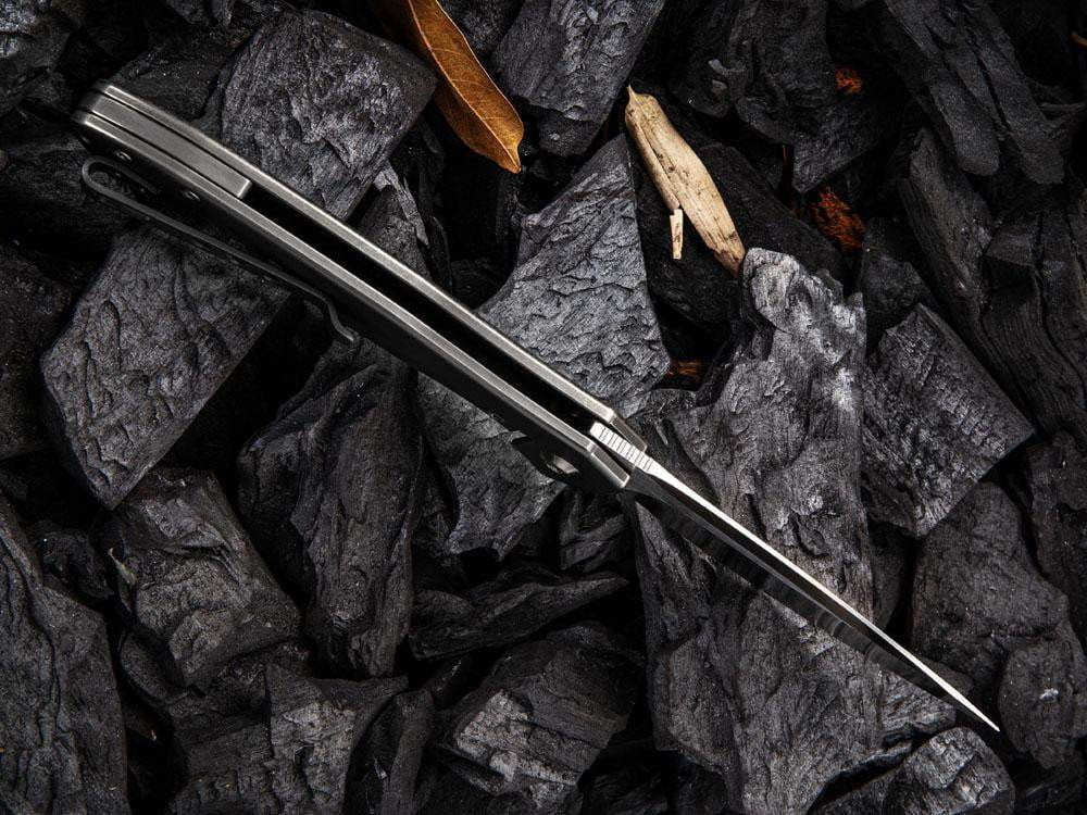 WE Knife - 2001 KITEFIN - S35VN Blade - Carbon Fiber or Titanium Handle - True Talon