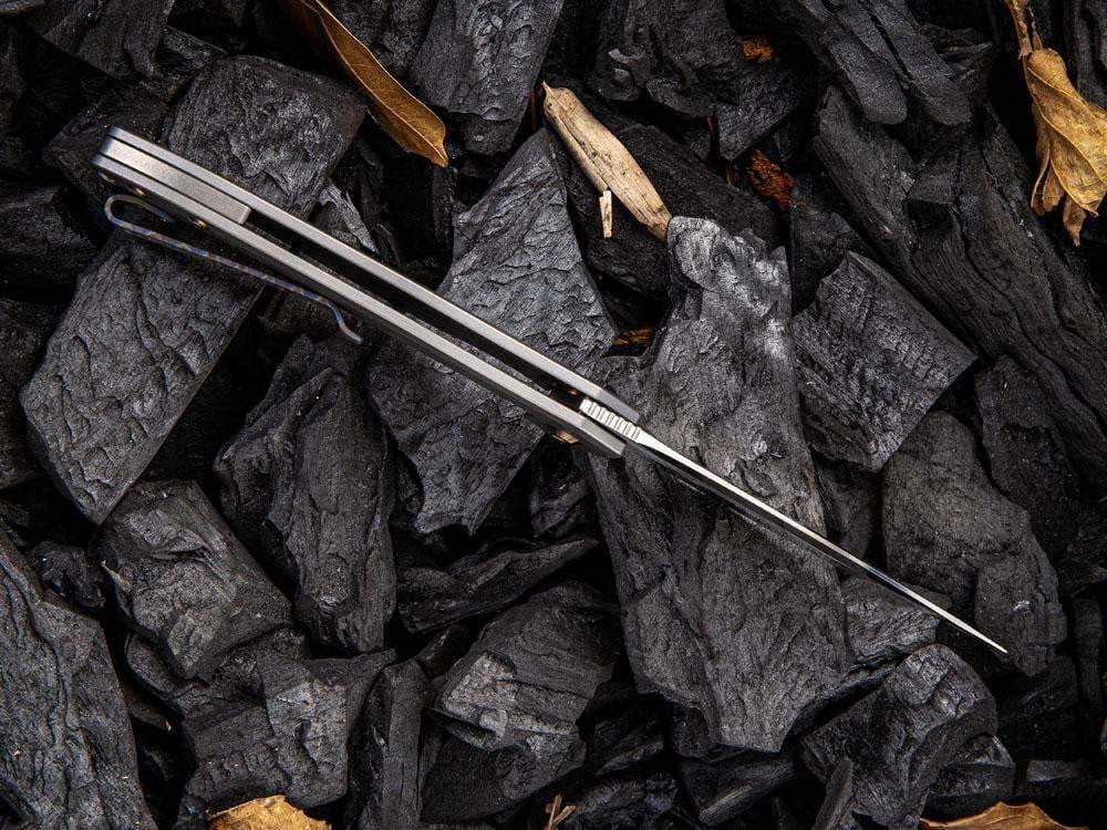 WE Knife - 2001 KITEFIN - S35VN Blade - Carbon Fiber or Titanium Handle - True Talon