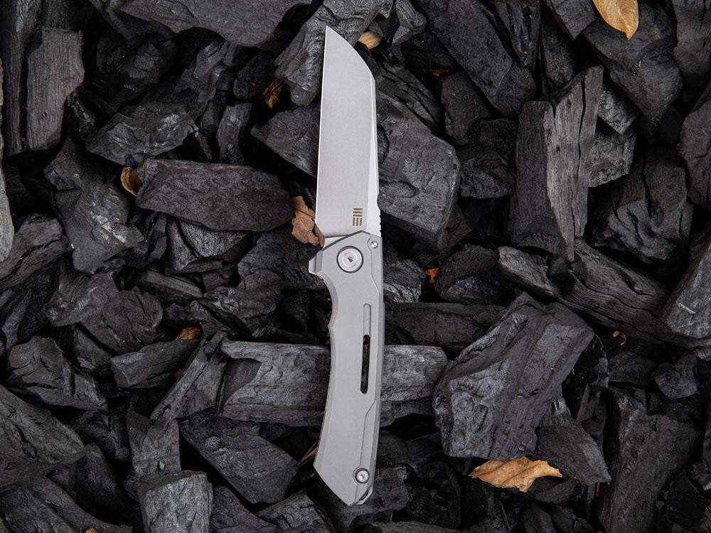 ** BACK AGAIN ** - WE Knife 2003 - SNECX MINI BUSTER - 20CV Blade - Titanium Handle - True Talon