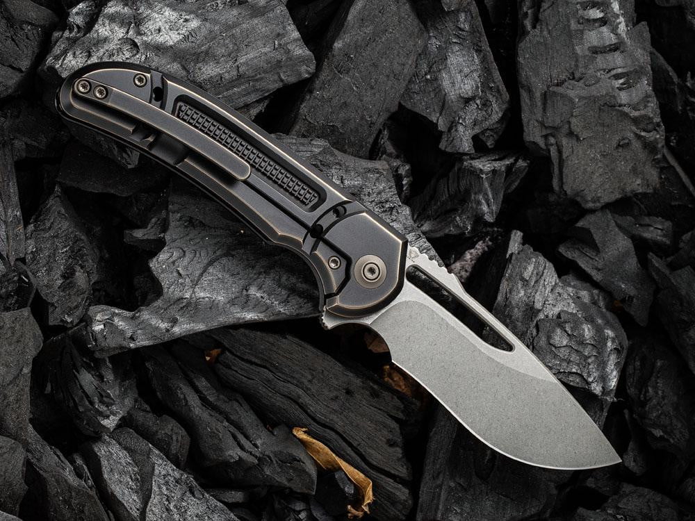 ** HERE NOW ** - WE Knives - 2007 MINAX - 20CV Blade - Titanium Handle - FERRUM FORGE DESIGN - True Talon
