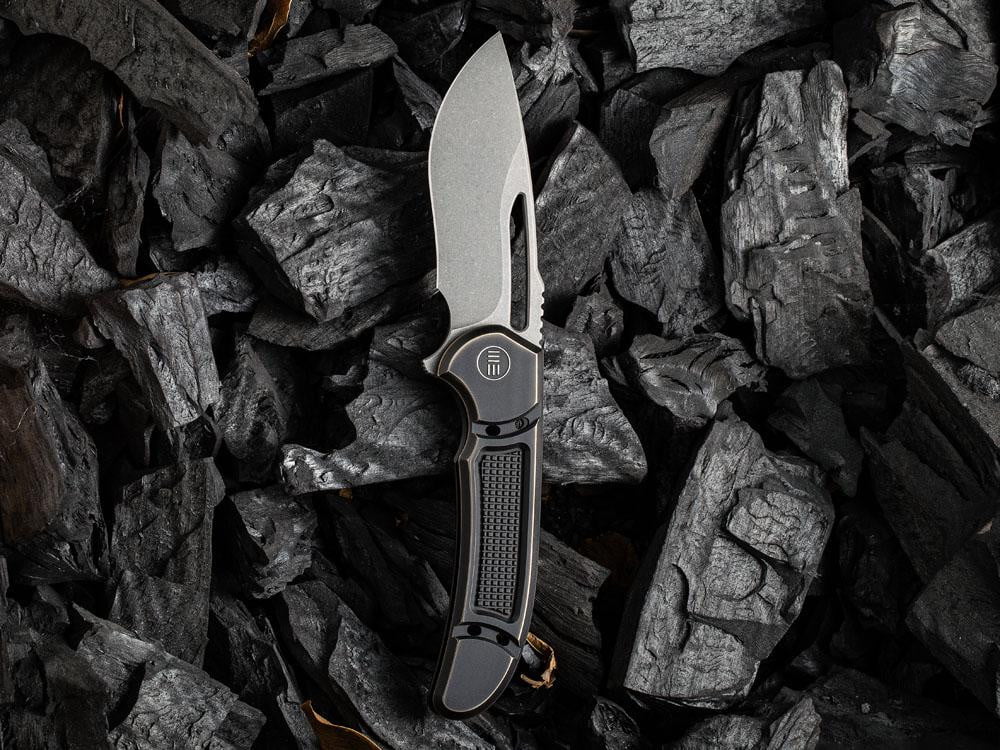 ** HERE NOW ** - WE Knives - 2007 MINAX - 20CV Blade - Titanium Handle - FERRUM FORGE DESIGN - True Talon