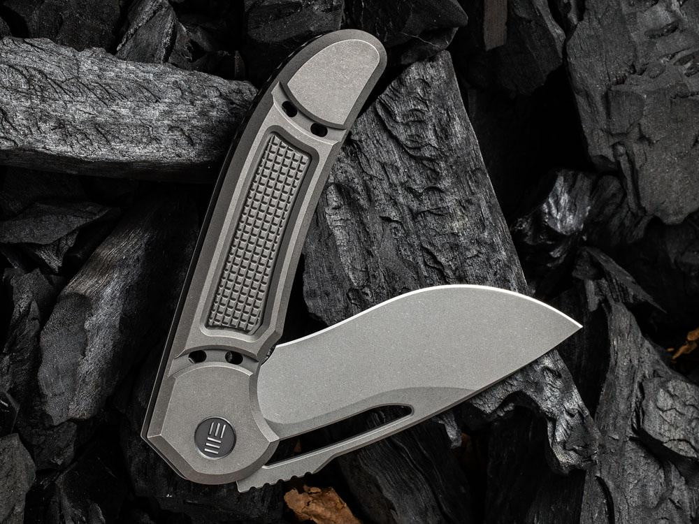 ** HERE NOW ** - WE Knives - 2007 MINAX - 20CV Blade - Titanium Handle - FERRUM FORGE DESIGN - True Talon