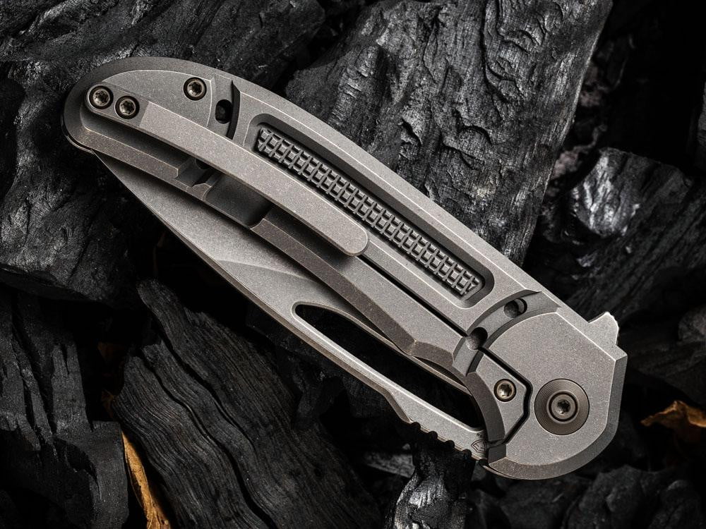 ** HERE NOW ** - WE Knives - 2007 MINAX - 20CV Blade - Titanium Handle - FERRUM FORGE DESIGN - True Talon