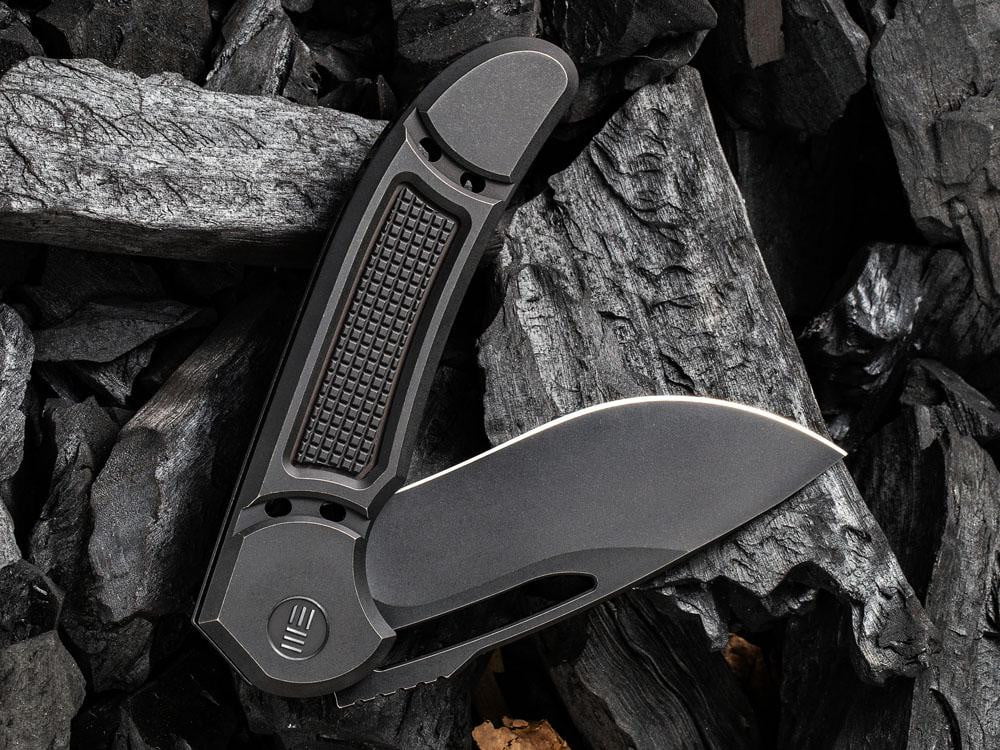 ** HERE NOW ** - WE Knives - 2007 MINAX - 20CV Blade - Titanium Handle - FERRUM FORGE DESIGN - True Talon