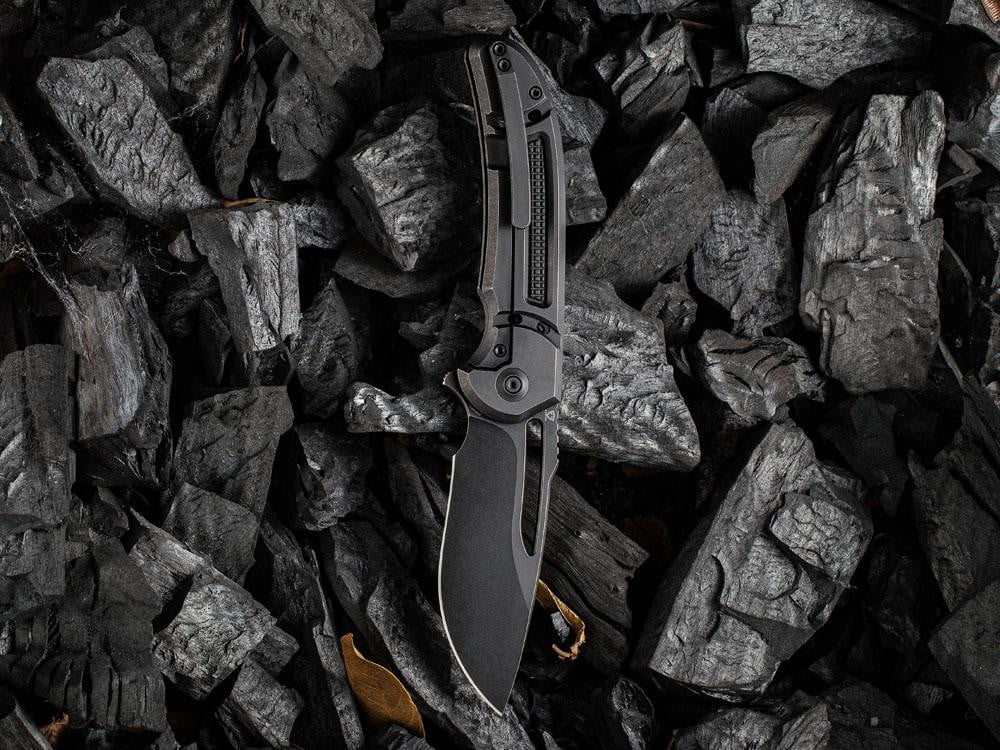 ** HERE NOW ** - WE Knives - 2007 MINAX - 20CV Blade - Titanium Handle - FERRUM FORGE DESIGN - True Talon