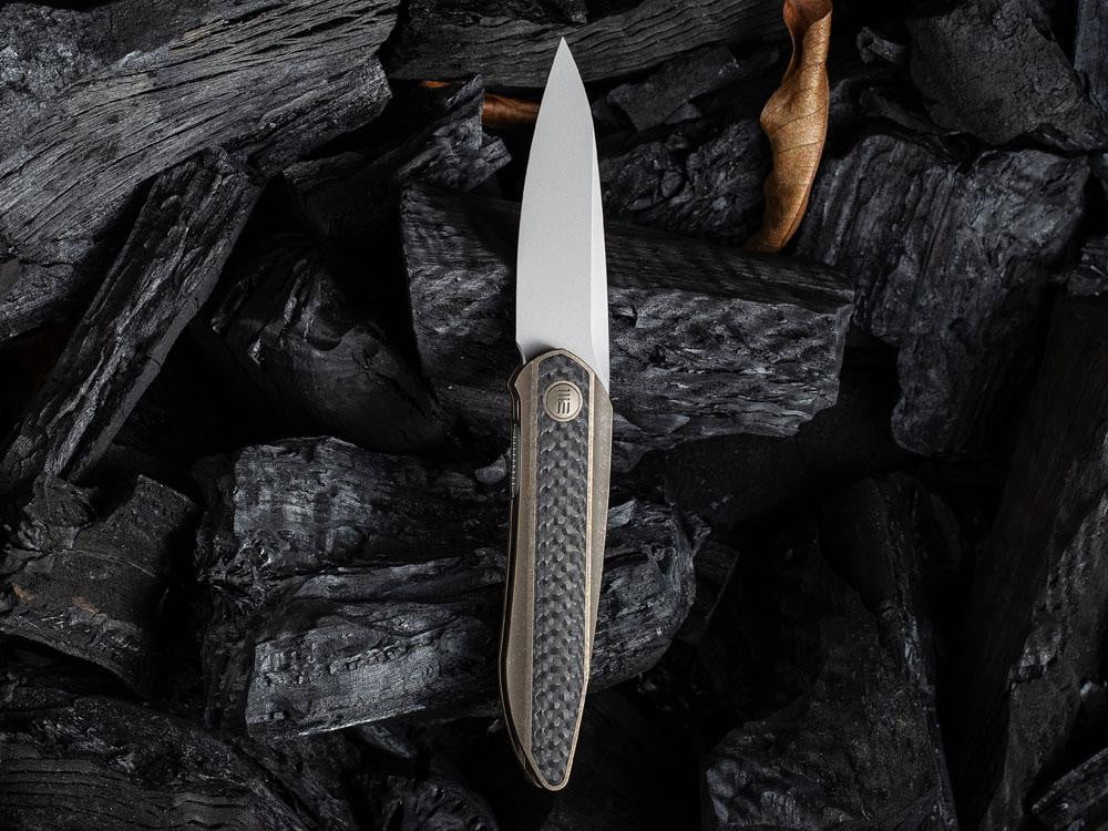 ** HERE NOW ** - WE KNIVES - 2010 BLACK VOID OPUS- 20CV Blade - Front Flipper - True Talon