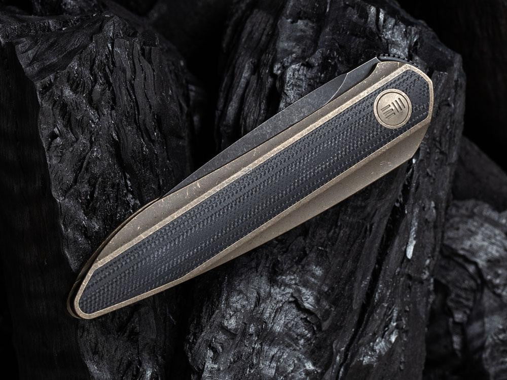** HERE NOW ** - WE KNIVES - 2010 BLACK VOID OPUS- 20CV Blade - Front Flipper - True Talon