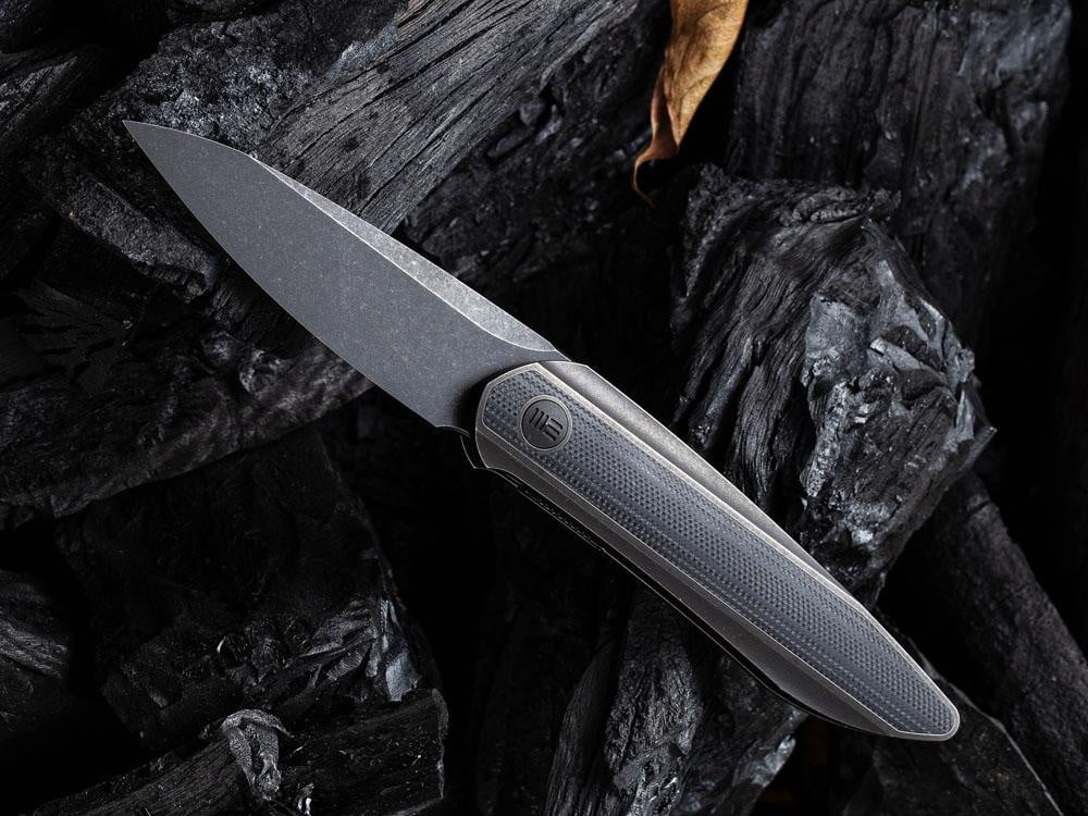 ** HERE NOW ** - WE KNIVES - 2010 BLACK VOID OPUS- 20CV Blade - Front Flipper - True Talon