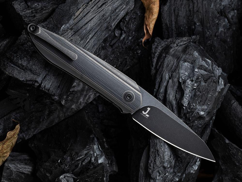 ** HERE NOW ** - WE KNIVES - 2010 BLACK VOID OPUS- 20CV Blade - Front Flipper - True Talon