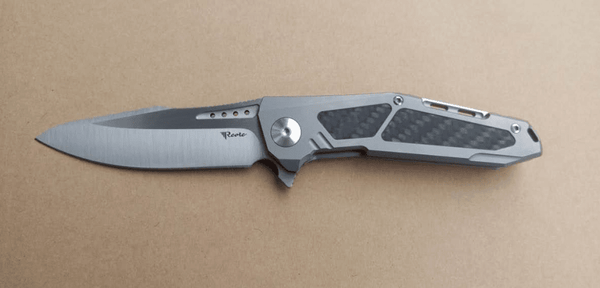 Reate Knives - K-3 DROP POINT KNIFE - Damasteel Blade - Carbon Fiber Inlay - True Talon