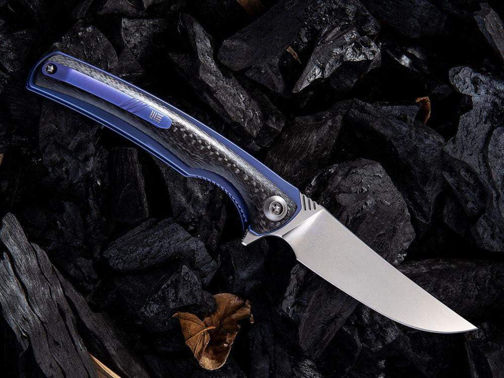 WE Knives 704CF - M390 Blade - Carbon Fiber and Titanium Handle - True Talon