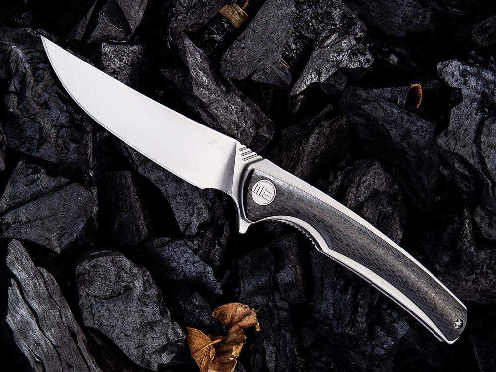 WE Knives 704CF - M390 Blade - Carbon Fiber and Titanium Handle - True Talon
