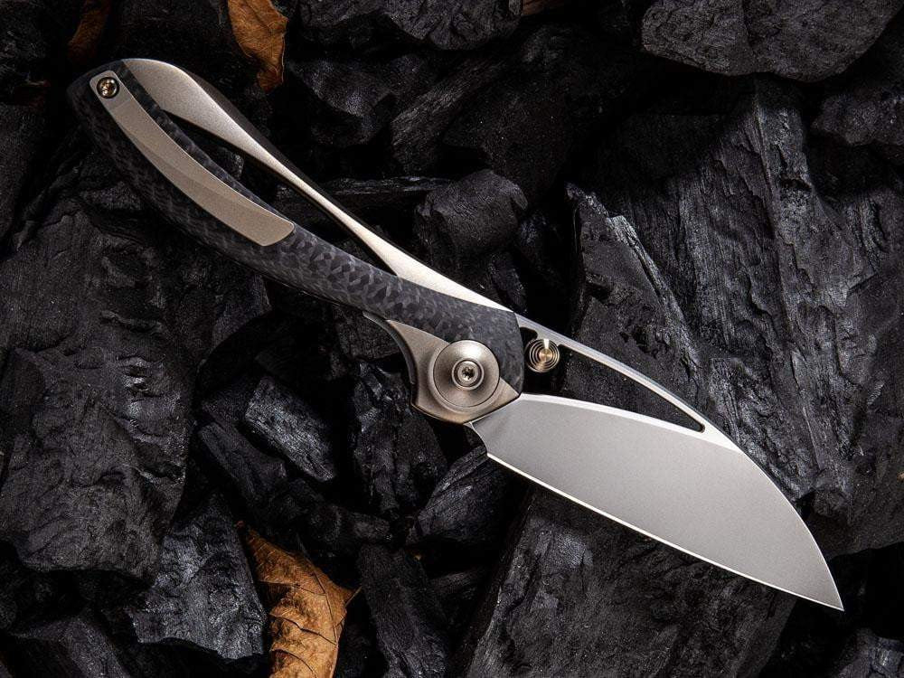 WE Knives Pleroma - 821B - M390 Blade - True Talon