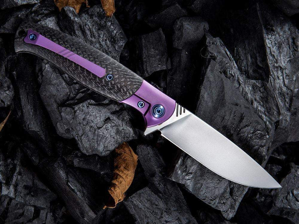 ** HERE NOW - BLACK MODEL ** WE Knives - 901 DEACON - M390 Blade - True Talon