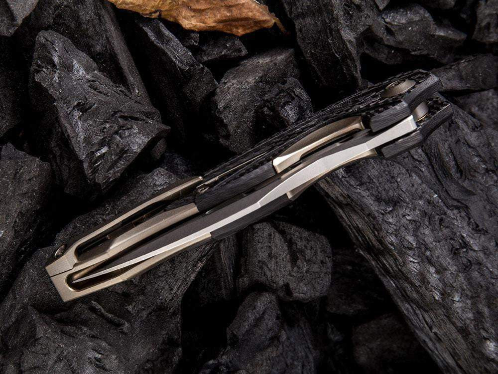 WE Knives ARRAKIS - 906CF - M390 Blade - True Talon