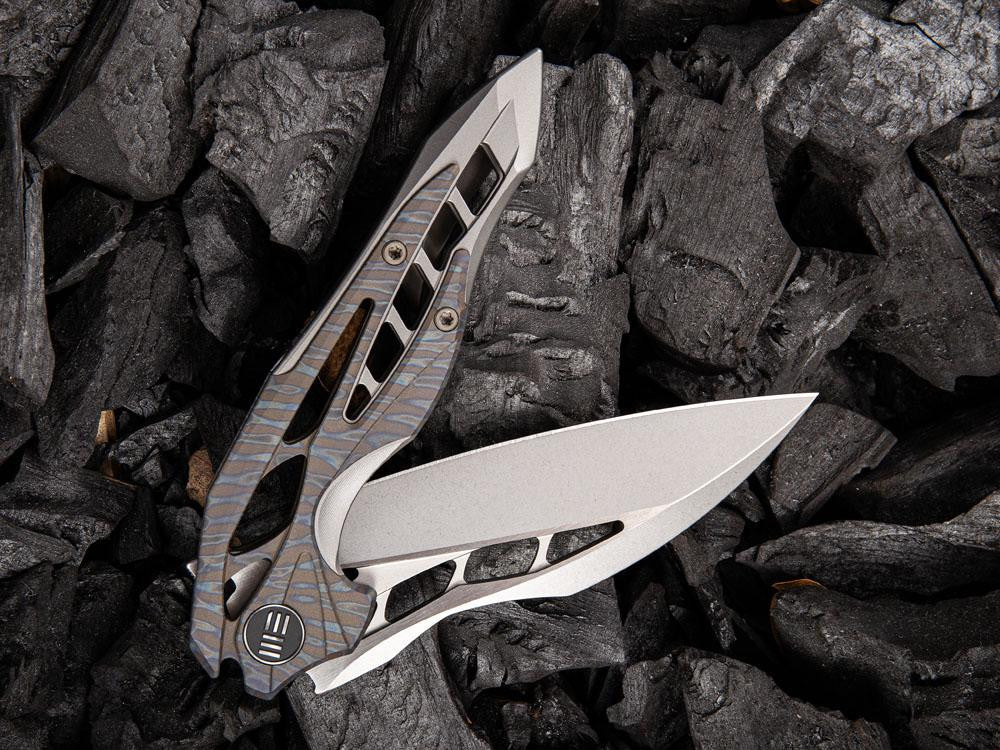 WE Knives ARRAKIS - 906 - M390 Blade - Titanium Handle - Various Color Models - True Talon