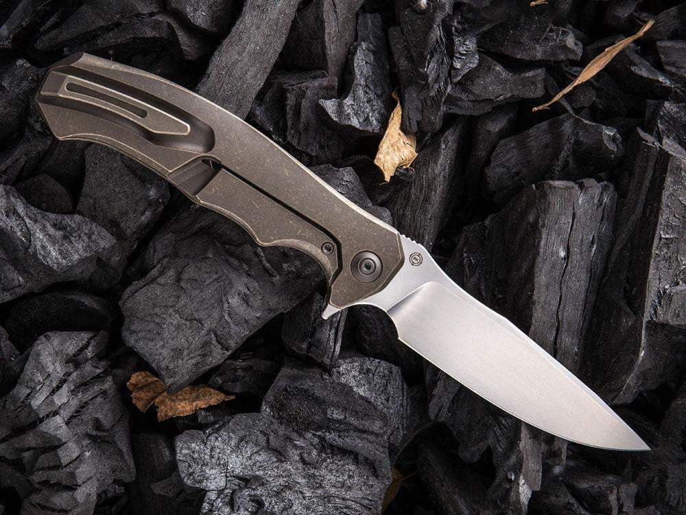 WE Knife 910 - 037 - M390 Blade - True Talon
