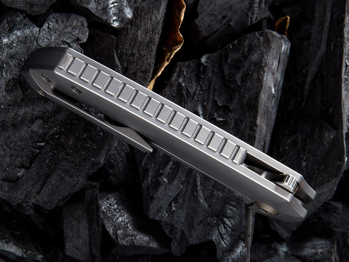 WE Knives - 911 MALICE - M390 Blade - Ferrum Forge Design - True Talon
