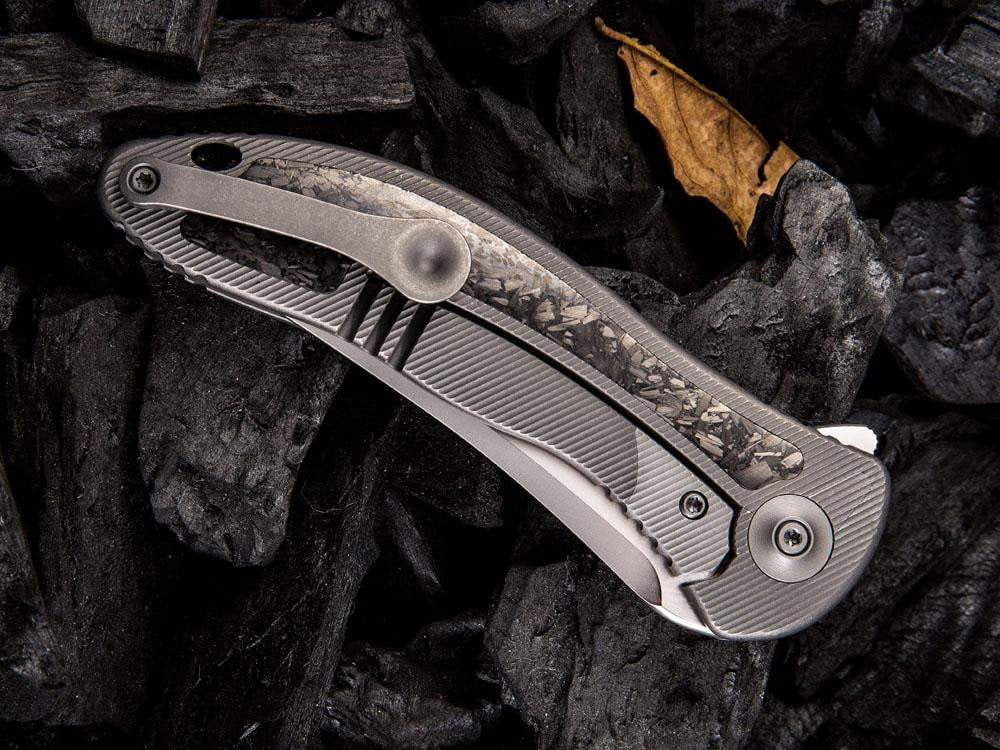 ** HERE NOW ** WE Knife 912 - SYNERGY2 - M390 Blade - Integral Handle - True Talon