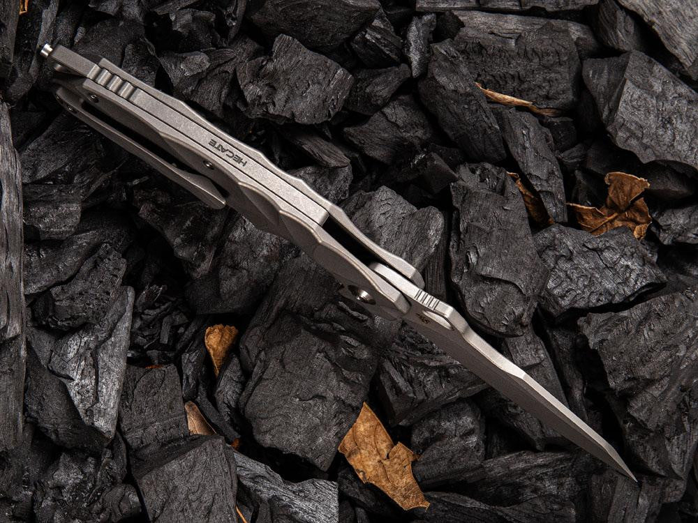 WE Knife - 922 Hecate - CPM 20CV Blade - True Talon