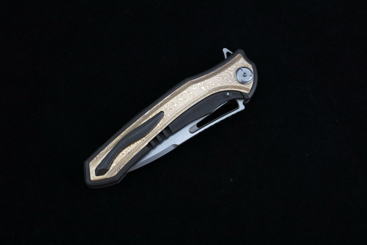 MAXACE AMBER III - M390 BLADE - MULTI ROW BEARINGS - GLOW IN THE DARK CARBON FIBER