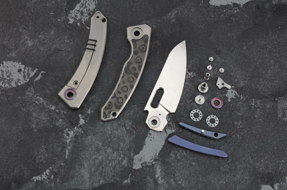 MAXACE BLACK MIRROR - M390 BLADE - CARBON FIBER OR FULL TI