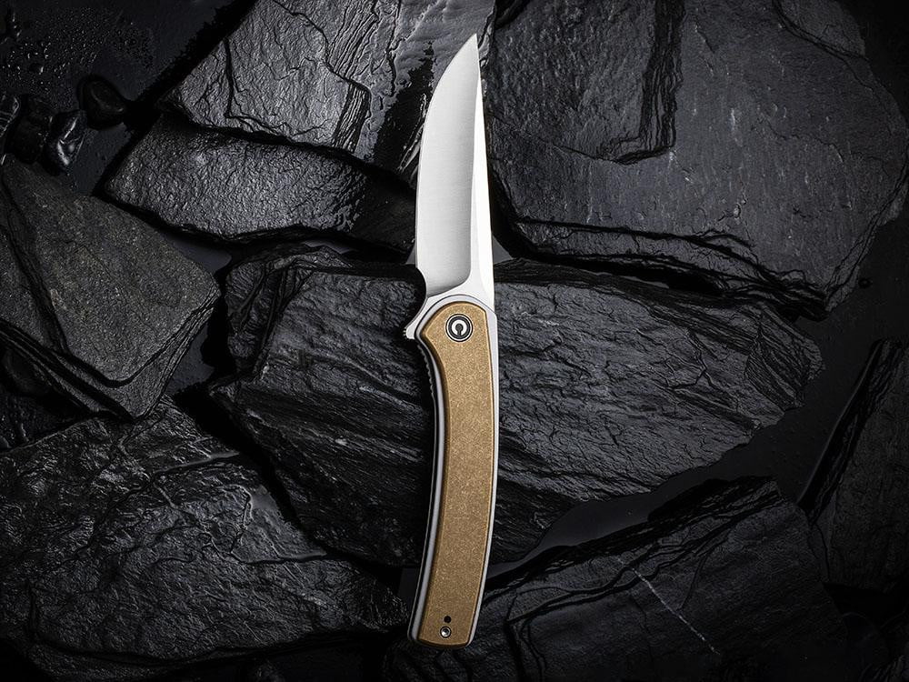 ** HERE NOW ** CIVIVI - C2002E Asticus - D2 blade - Brass handle Handle - True Talon