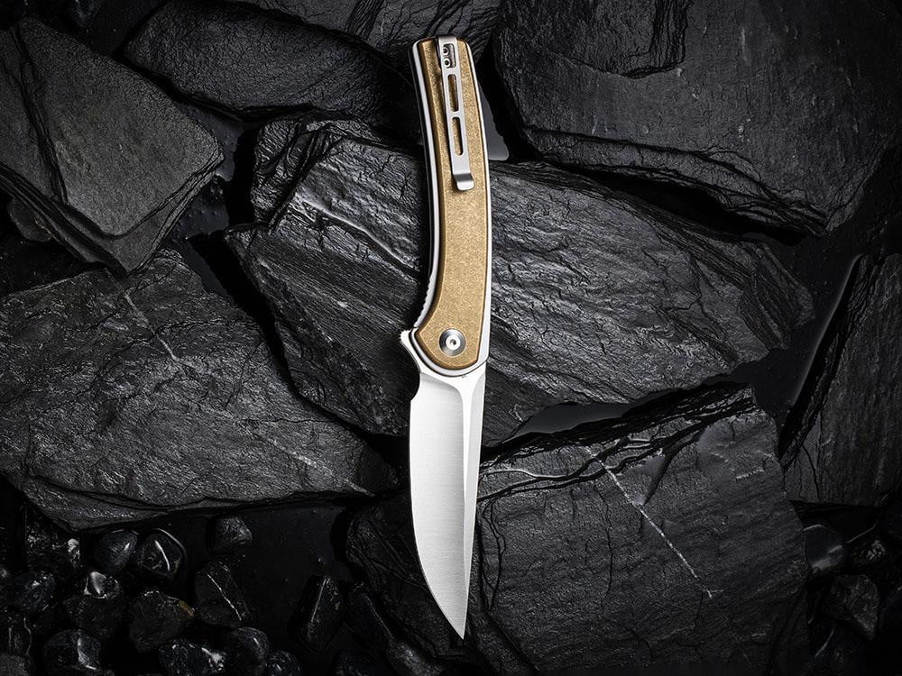 ** HERE NOW ** CIVIVI - C2002E Asticus - D2 blade - Brass handle Handle - True Talon