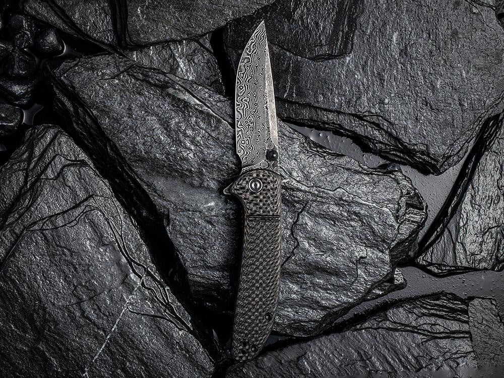 ** HERE NOW ** CIVIVI - C2019DS-1 BADLANDS VAGABOND - Black Damascus Blade - Twill Carbon Fiber Handle - True Talon